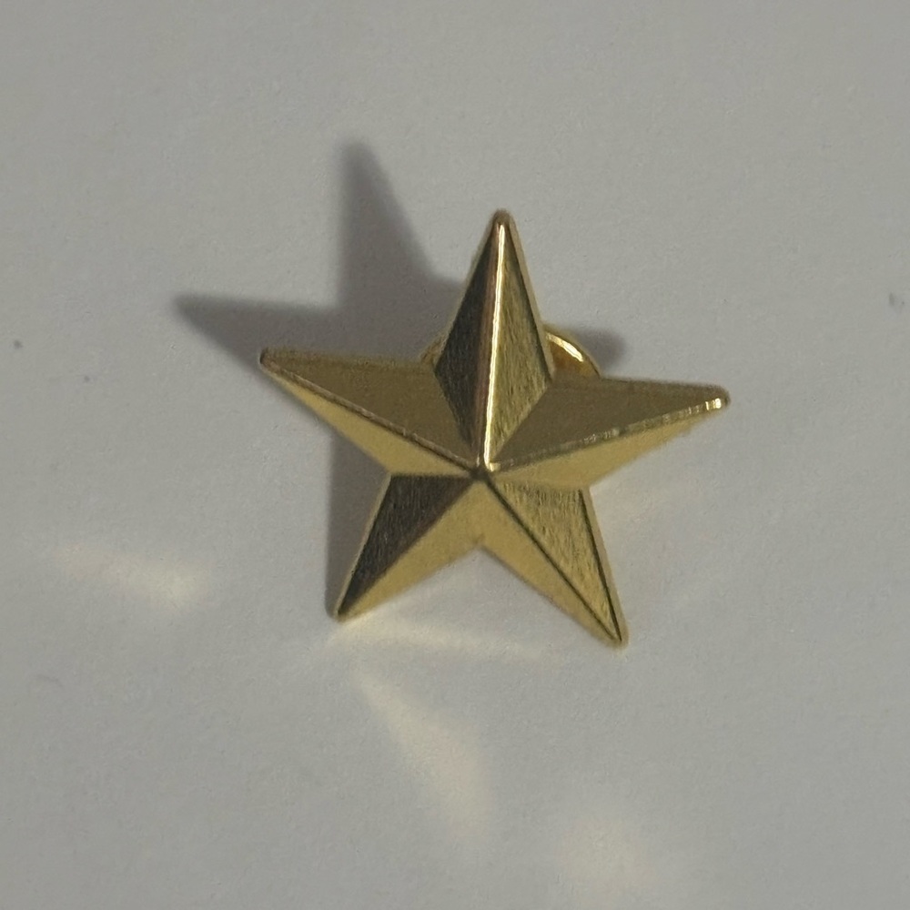 Star Pin